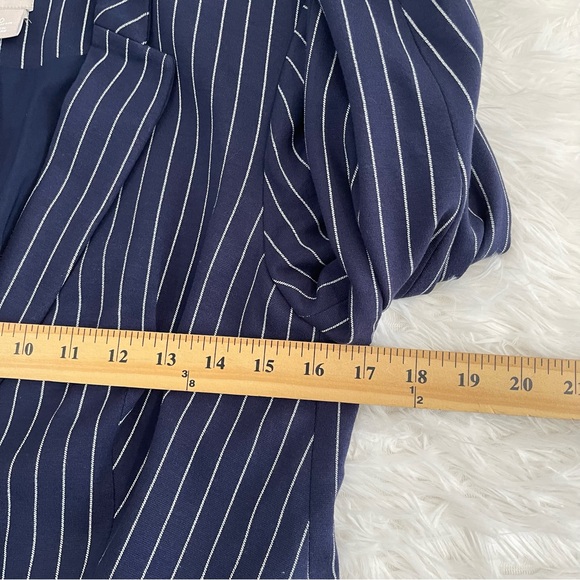 Chicos Blazer Jacket Womens 4/6 Navy White Pinstripe Ruffle Sleeve Office - Picture 7 of 10